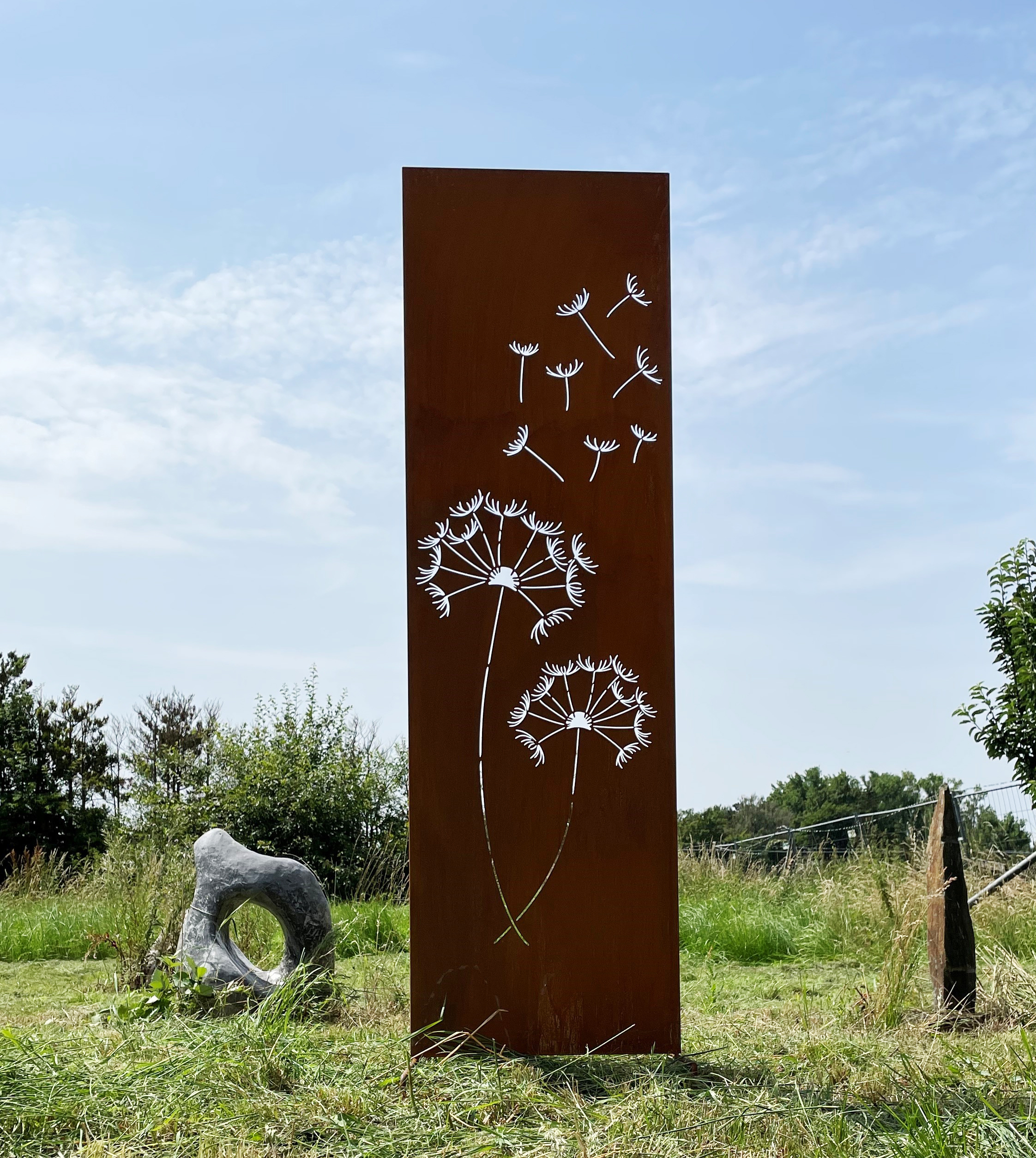 Sichtschutz Pusteblumen Motiv 165x50cm zum Stecken Gartenstecker Edelrost Paravent Stele